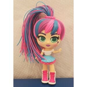 Curli Girls 82082 Doll Birthday Girl Doll Only